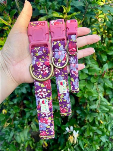 African Violet – Purple Floral Dog Collar | Handmade Organic Cotton Collar | Adjustable Dog Collar | Moody Floral Dog Collars & Leashes