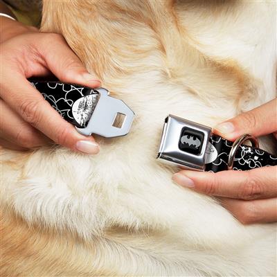 Batman Black/Silver Seatbelt Buckle Collar - Batman Outlines Black/White