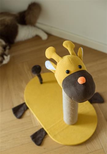 Catry Cartoon Giraffe Cat Scratching Post - A 19" Cat Furniture, Model-CT210236