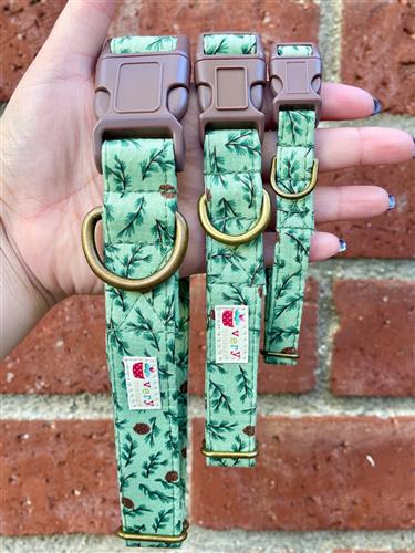 Forest Cones – Green Pinecone Dog Collar | Handmade Organic Cotton Collar | Adjustable Dog Collar | Handmade Organic Cotton Collars & Leashes