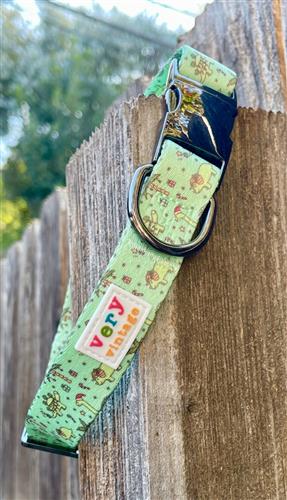 Festive Dinos – Green Holiday Dog Collar | Recycled Polyester | Metal Hardware | Eco-Friendly Christmas Pet Collar