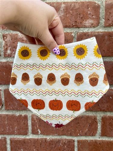 Fall Friends – Autumn Dog Bandana | Cream with Pumpkins & Acorns | Organic Cotton | Handmade in LA