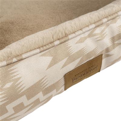 Pendleton Fur Kuddler - Mesilla Ginger