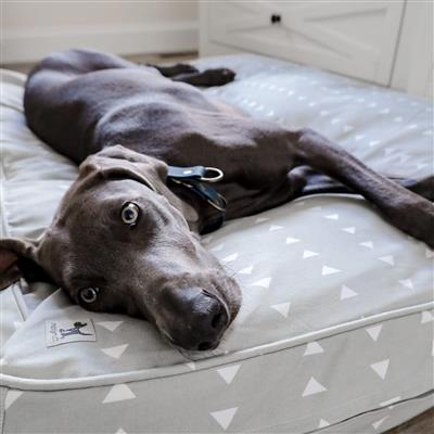 Molly Mutts Dog Duvet Be Still Huge 70-120+lbs.  36" x 45 " x 5"