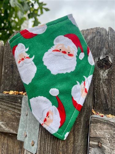 Santa Paws – Holiday Dog Bandana | Green with Santa Print | Organic Cotton | Handmade in LA