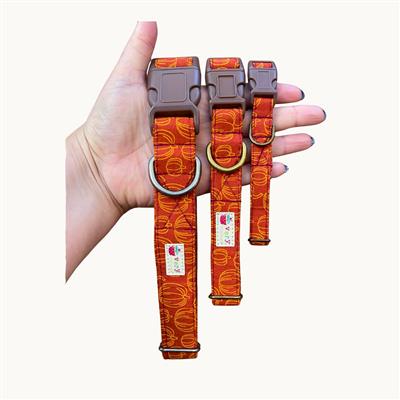 Pumpkin Patch – Orange Pumpkin Print Dog Collar | Handmade Organic Cotton Collar | Adjustable Dog Collar | Handmade Organic Cotton Collars & Leashes