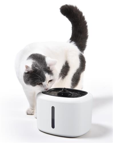 Max & Marlow Automatic Water Fountain Black & White, 1ea/84 oz.