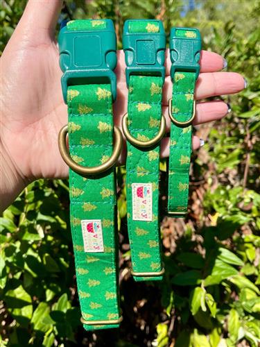 Pine Trees – Green & Gold Holiday Dog Collar | Handmade Organic Cotton Collar | Adjustable Dog Collar | Handmade Organic Cotton Collars & Leashes