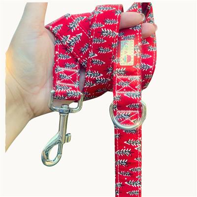Snowy Pines – Red Winter Botanical Dog Leash | Handmade Organic Cotton Leash | Winter Dog Leash | Eco Friendly Pet Leashes