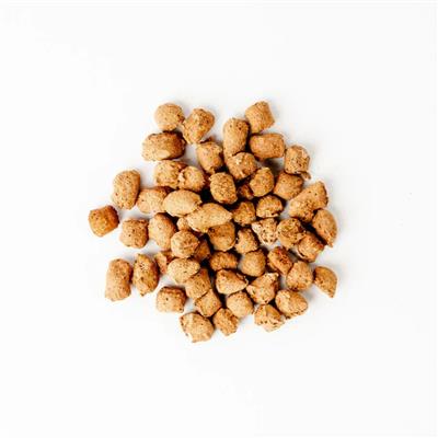 Green Juju Dog & Cat Freeze-Dried Grain Free Whole Food Bite Beef Red Toppers 7.5oz.