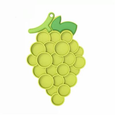 Crispy Grapes™ Lick Mat