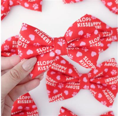 SLOPPY KISSER - DAPPER DEXTER DOG BOW TIE
