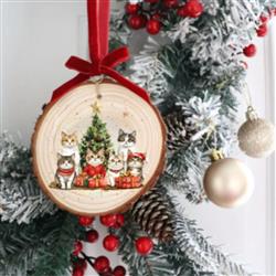 GROUP OF HOLIDAY CATS ORNAMENT