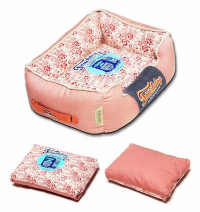 Touchdog Floral-Galore Vintage Printed Ultra-Plush Rectangular Designer Dog Bed